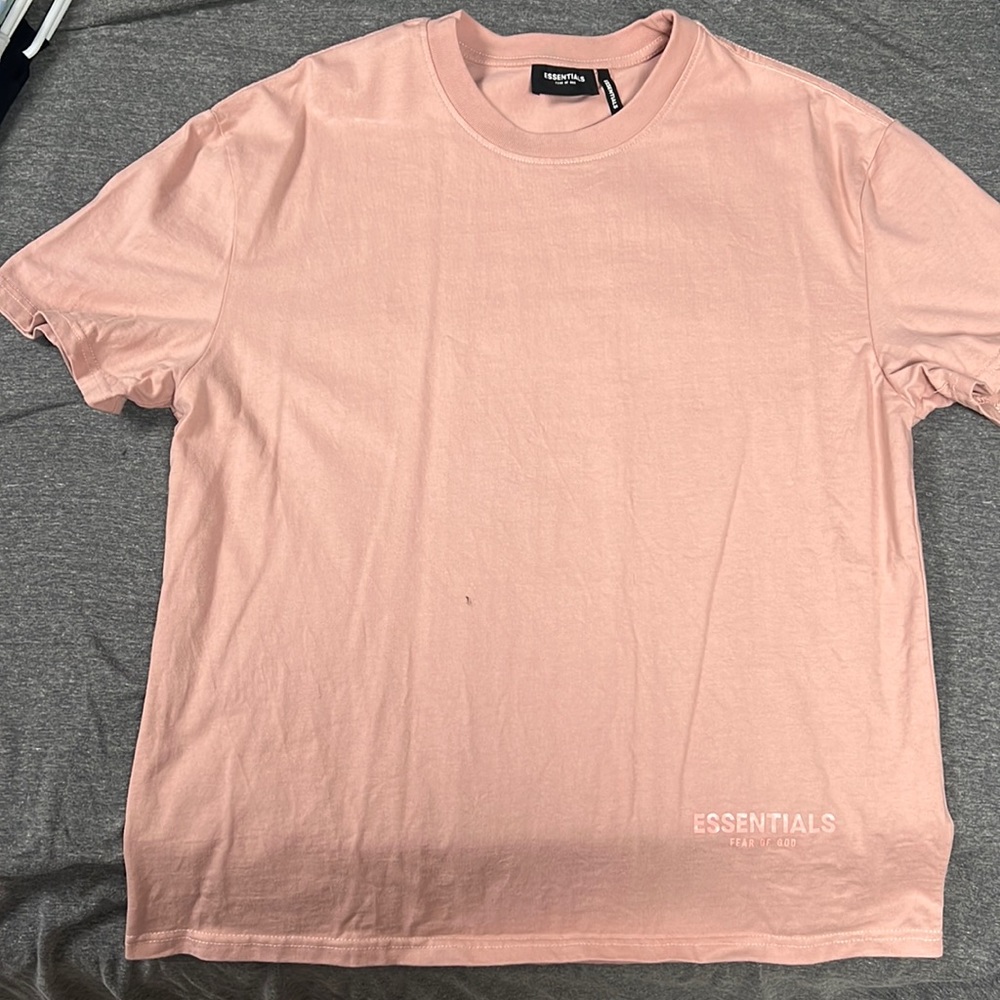Essentials T shirt, pink, median, worn 2-3 times.